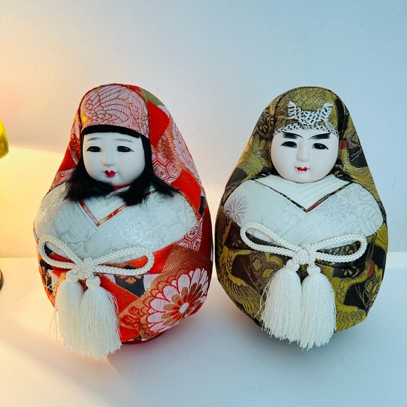 Vintage Japanese Dolls Daruma Hime Ningyo Pair Empress Jingu Handpainted  H 8.5” - Picture 6 of 9